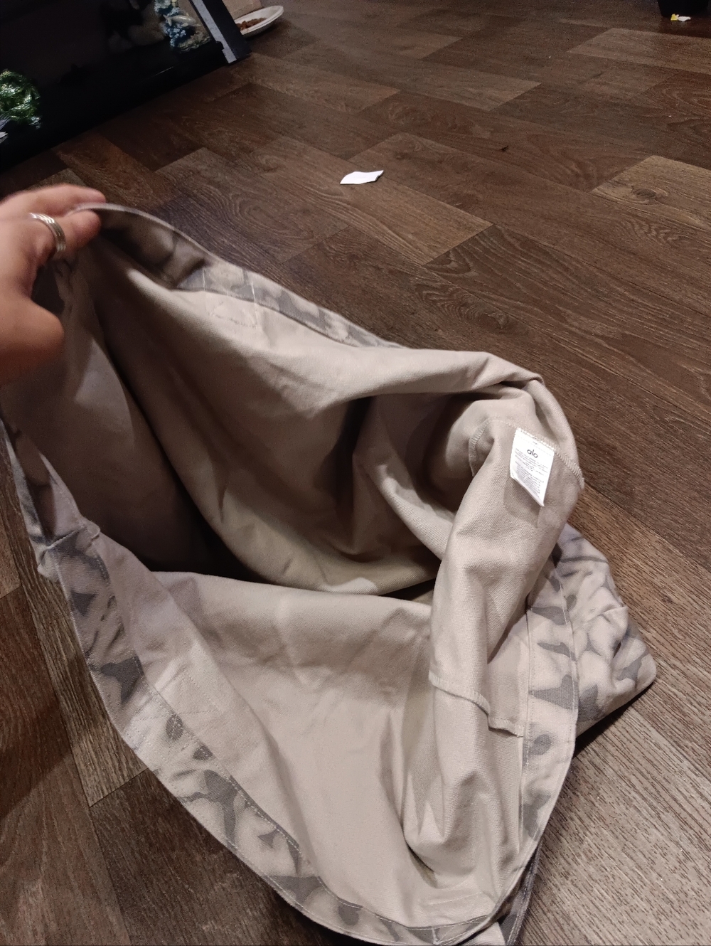 ALO Yoga Tote Bag Gray Tie-Dye Cotton Canvas Large Gym Travel Shop New - Picture 6 of 6